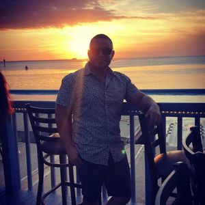 Meet your Posher, Noe